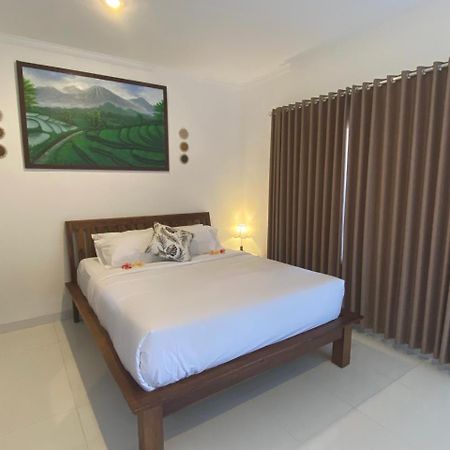 Manis Guest House Seminyak  Exterior photo